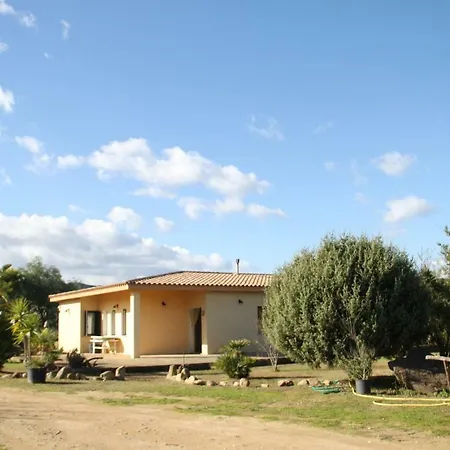 Su Pinnatu Alloggio per agriturismo Santa Lucia (Sardinia)