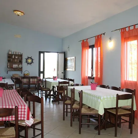 Alloggio per agriturismo Su Pinnatu Santa Lucia (Sardinia)