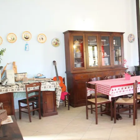Su Pinnatu * Santa Lucia (Sardinia)