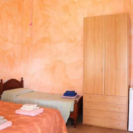 Su Pinnatu Alloggio per agriturismo Santa Lucia (Sardinia)